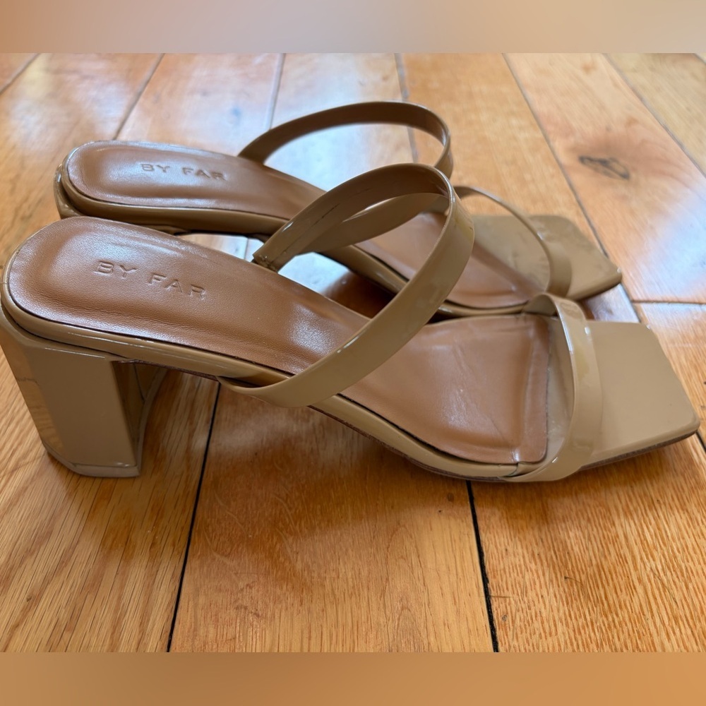BY FAR Tanya Nude Patent Square Toe Block Heel Sandals - Picture 2 of 6